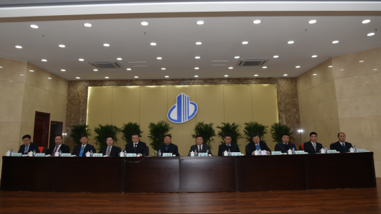 5e78604ca525a.jpg bbe2db6944f61d51eb60ca84db37ad92.jpg